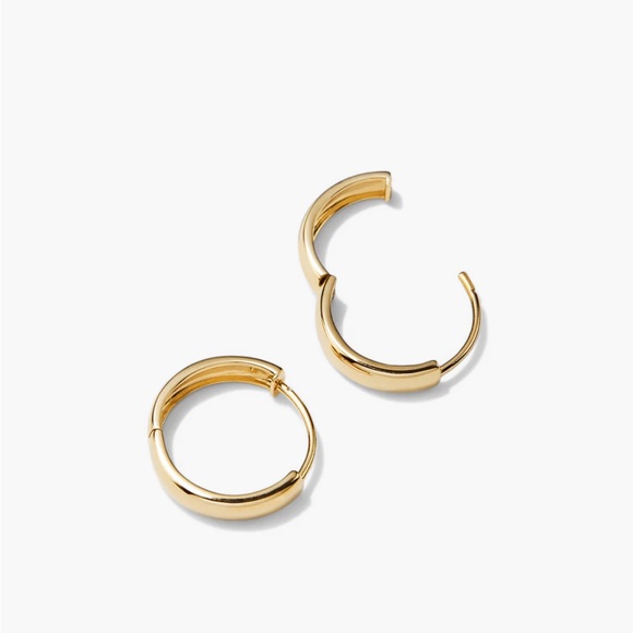 Mejuri Bold Small Hoops - Picture 3 of 4